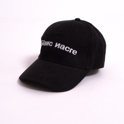 casquette noir à logo