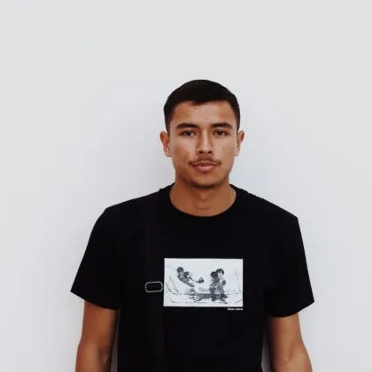 tshirt coupe regular noir modèle Frere